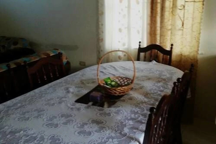 Room 4 of 19