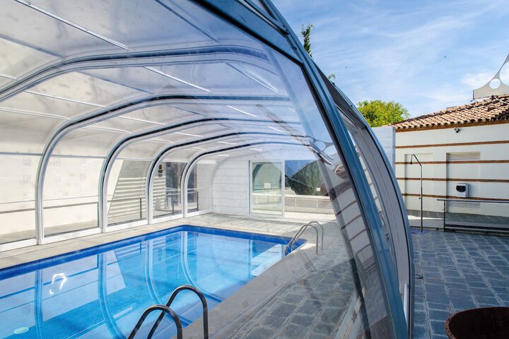 Pool 34 of 72