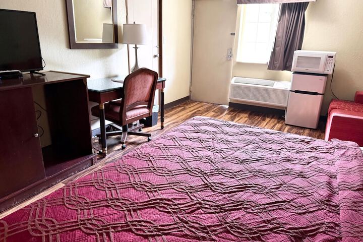 Hotel Entry