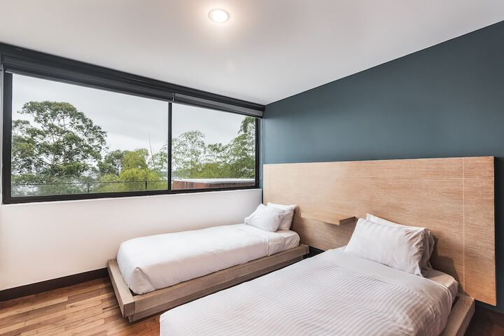 Room 105 of 184