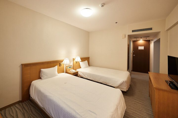 Room 30 of 89