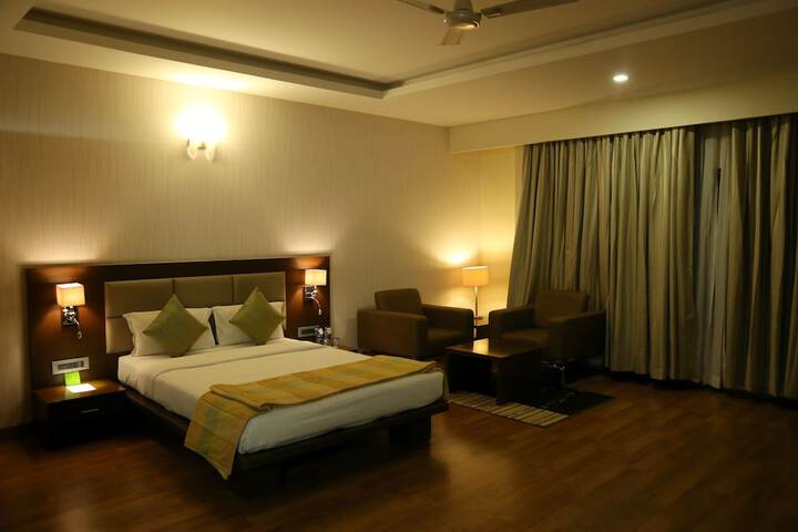 Room 8 of 39