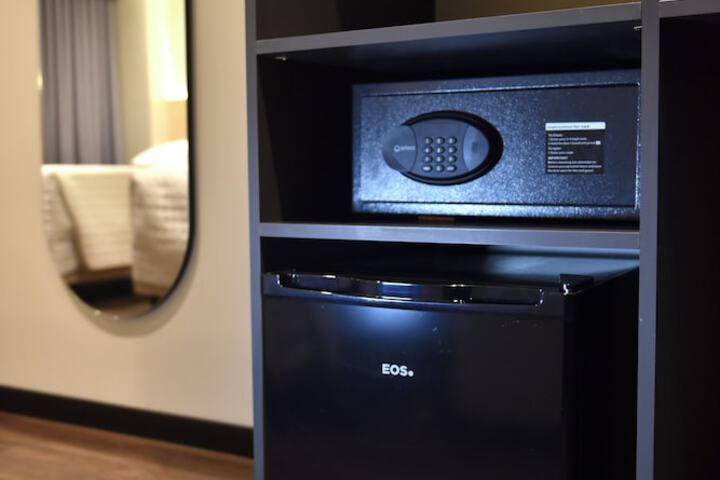 Room 14 of 31