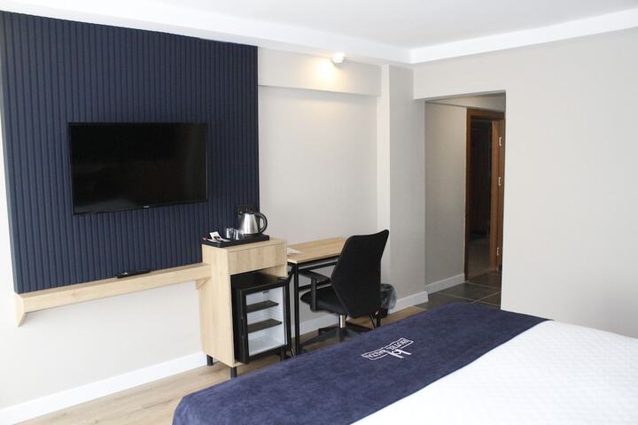 Room 14 of 40