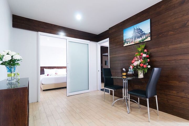 Room 10 of 23
