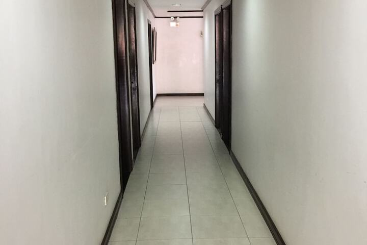 Ballroom/Hall 31 of 39