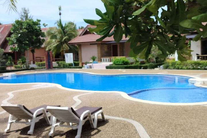 Hotel 86 of 100