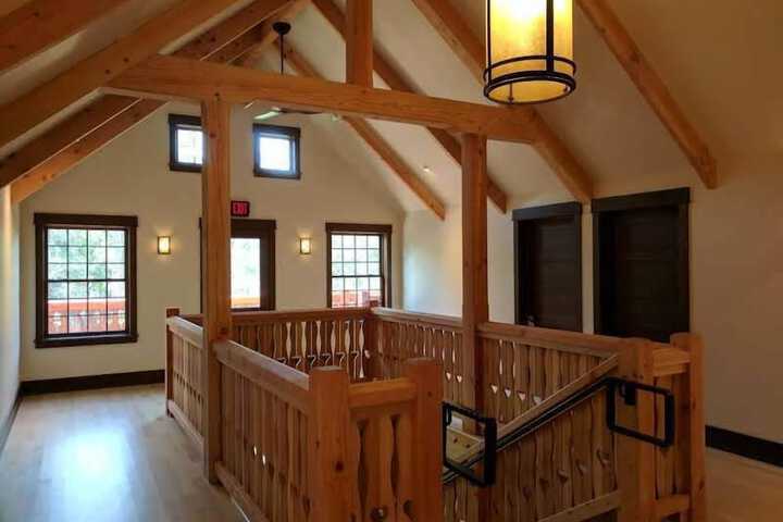 Ballroom/Hall 146 of 186