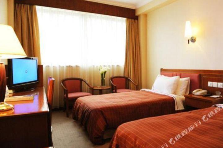 Grand You You Hotel