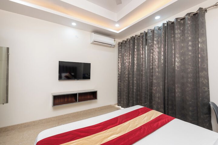 Room 19 of 40