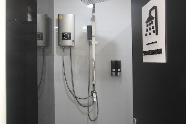 Room 41 of 74