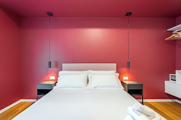 Room 12 of 39
