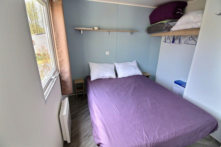 Room 3 of 50