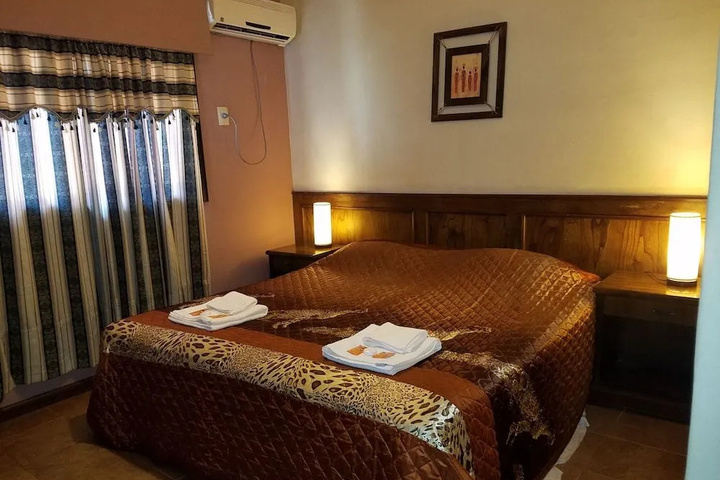 Room 2 of 20