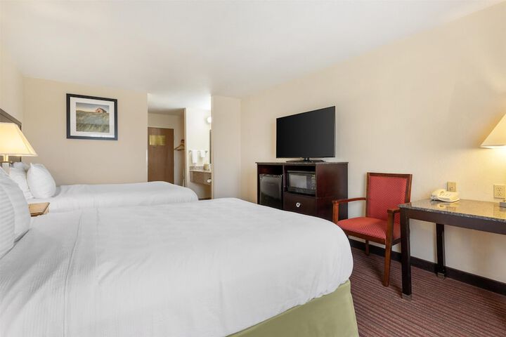 Room 10 of 36