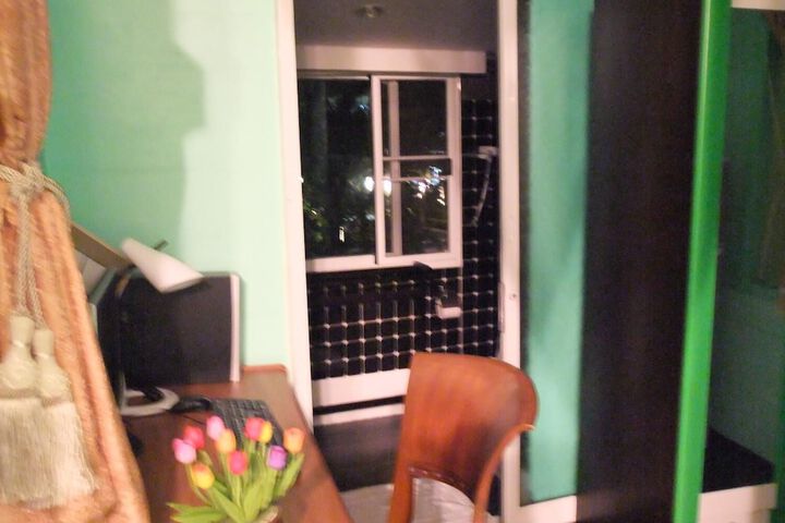 Room 7 of 50