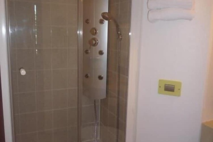 Clean Restrooms