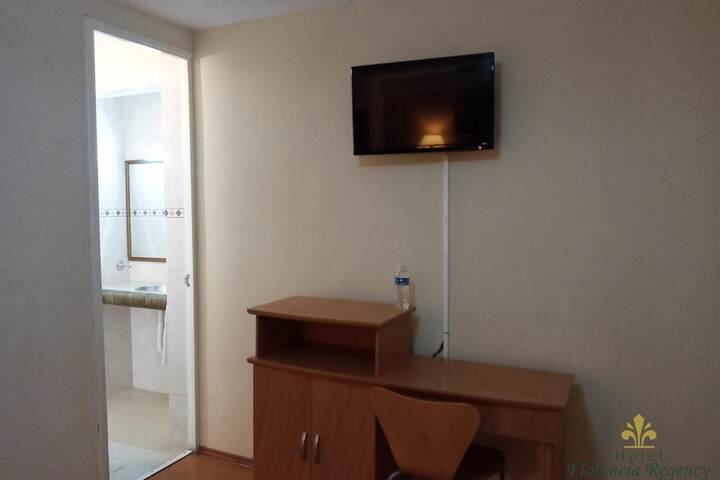 Room 22 of 42