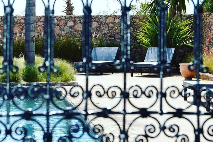 Pool 11 of 28