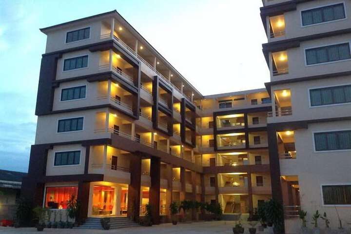 Hotel 55 of 61