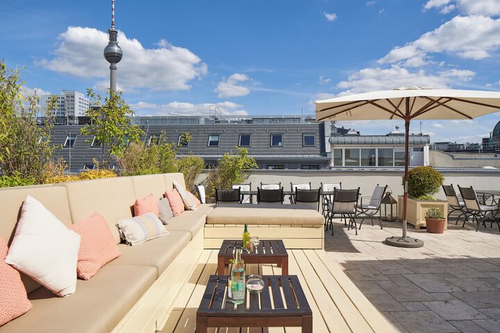Terrace/Patio 67 of 71