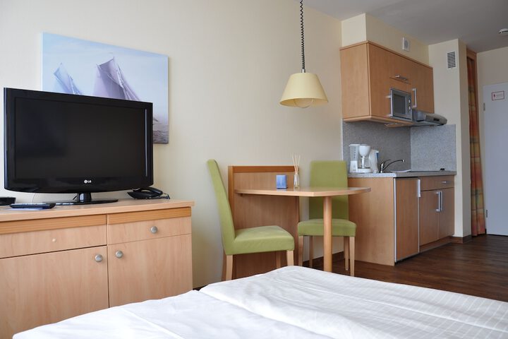 Room 7 of 156