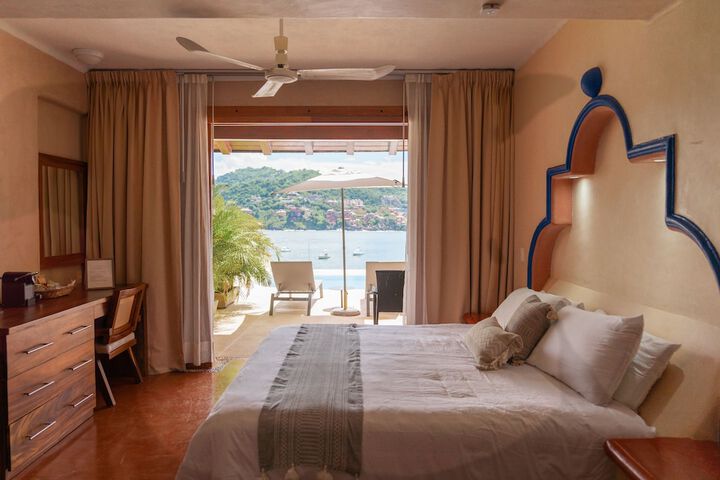 Room 21 of 48
