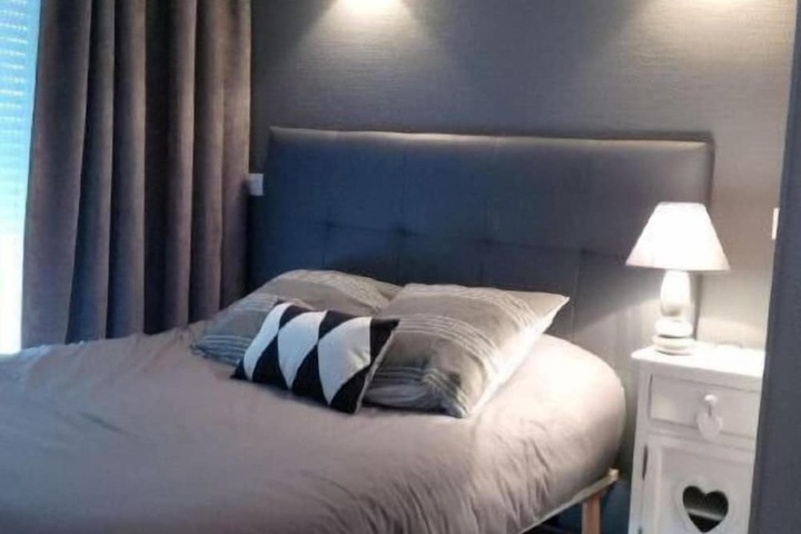 Room 3 of 30