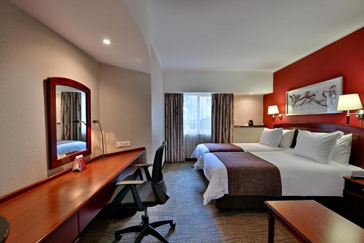 Suite Room