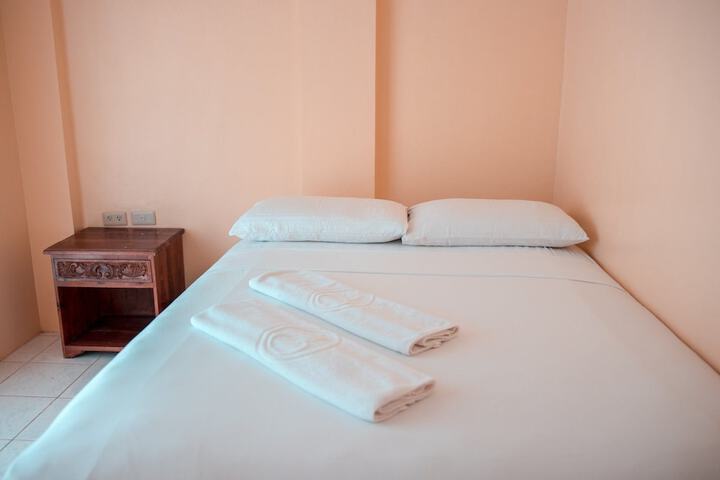 Room 17 of 29