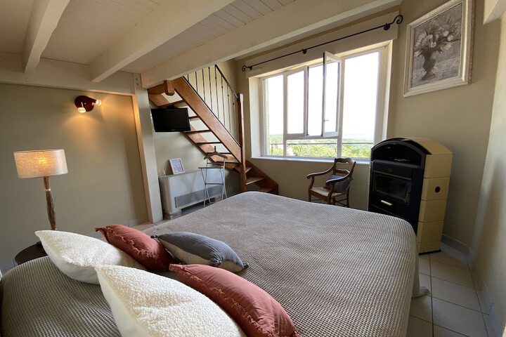 Room 11 of 47