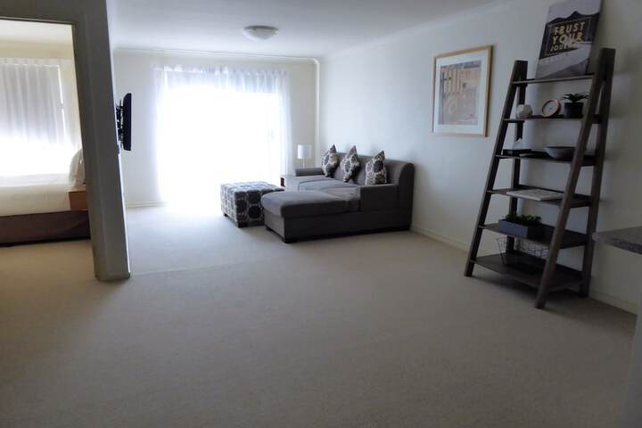 Room 14 of 92