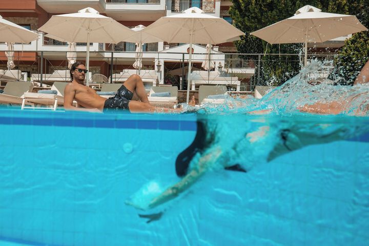 Pool 60 of 102