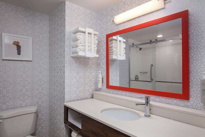 Bathroom shower