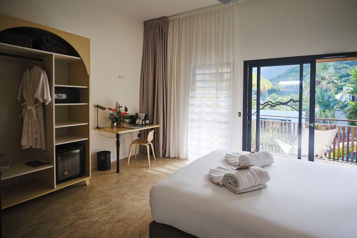 Room 14 of 91
