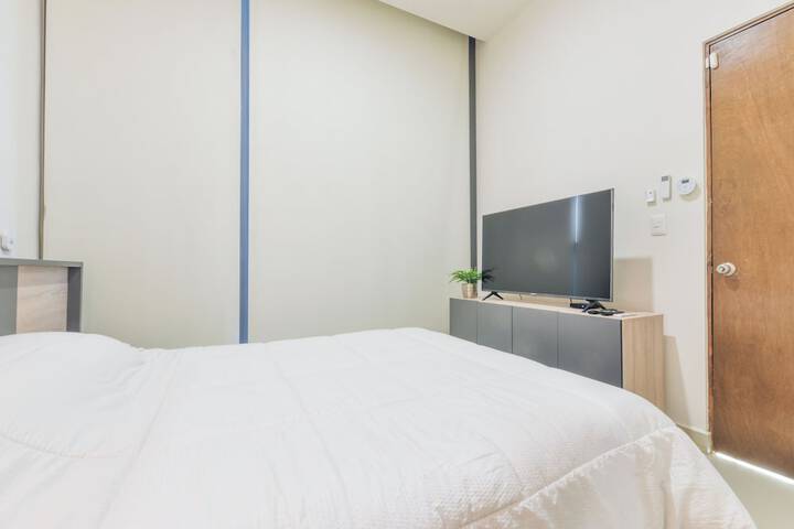 Room 34 of 155