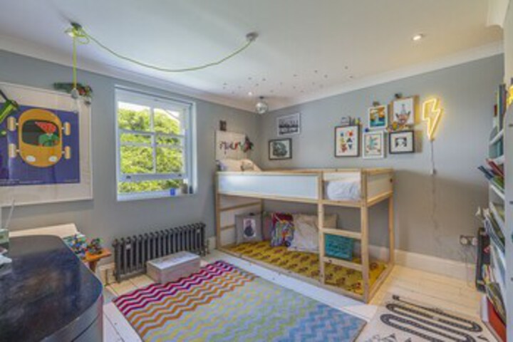 Room 20 of 27