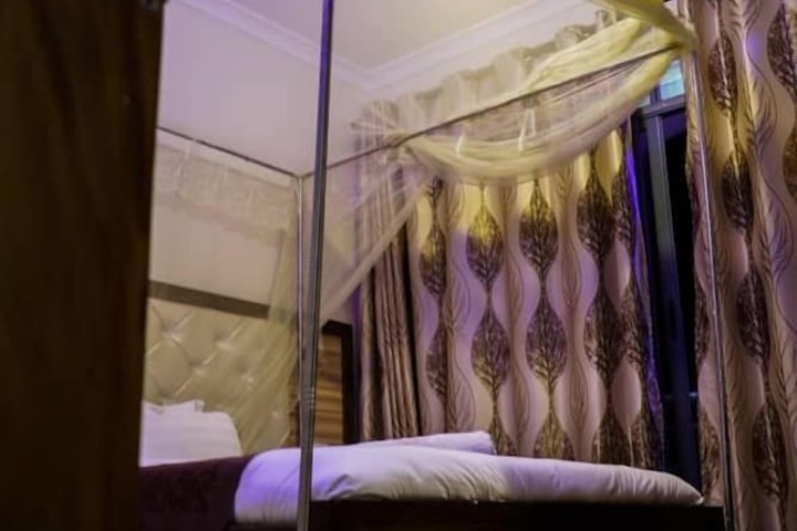 Room 22 of 56