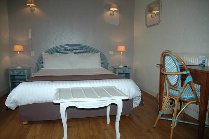Room 16 of 58
