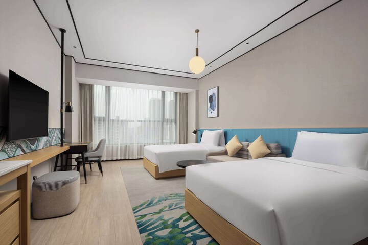 Room 27 of 57