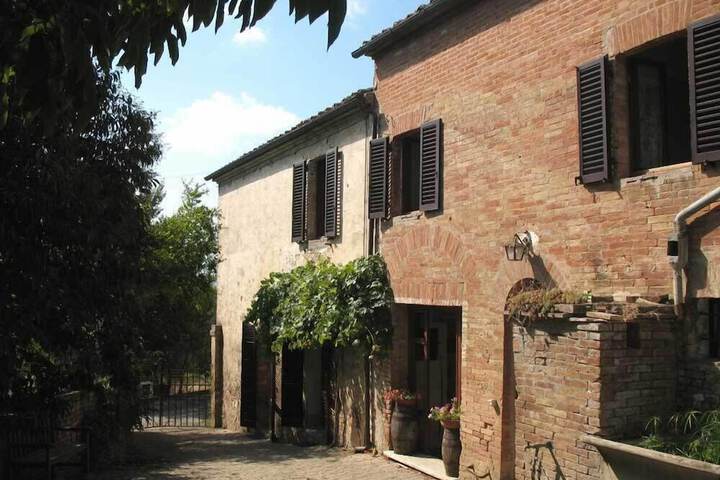 Agriturismo La Torretta in Siena