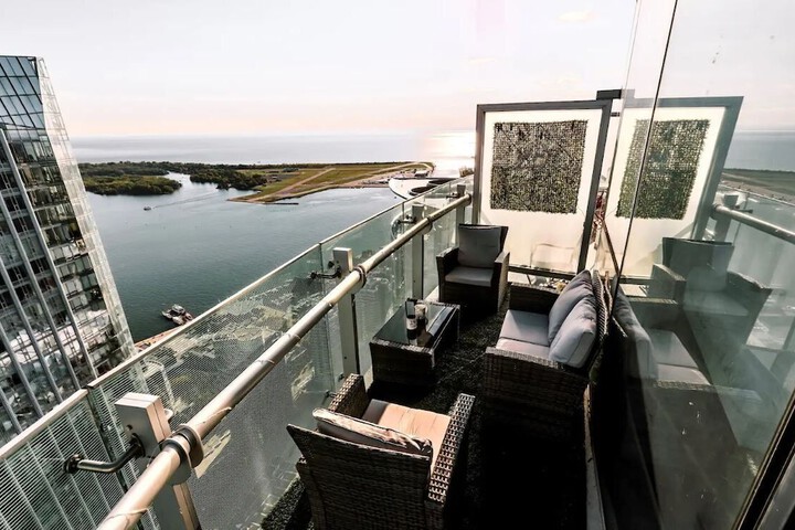 Hotel View 128 of 132