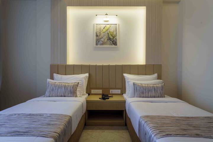 Room 38 of 97