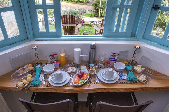 Breakfast/Coffee Service 81 of 145