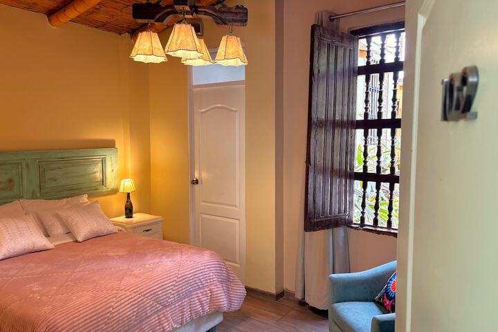 Room 36 of 199
