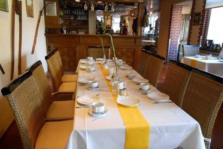 Dining 11 of 11