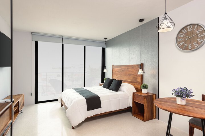 Room 6 of 23