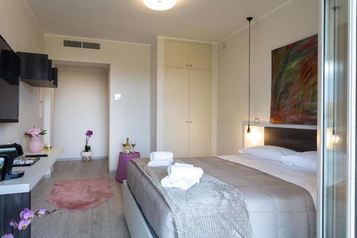 Room 13 of 41
