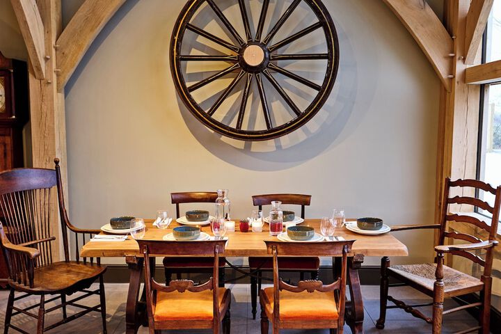 Dining 13 of 20