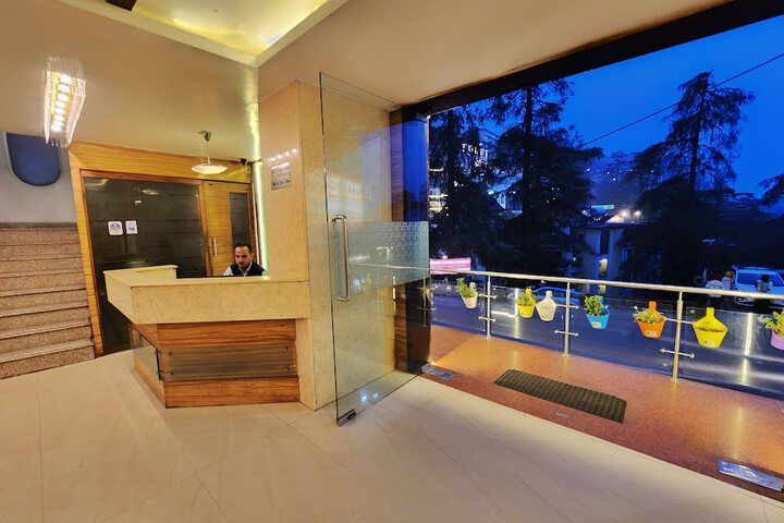 Lobby Photos